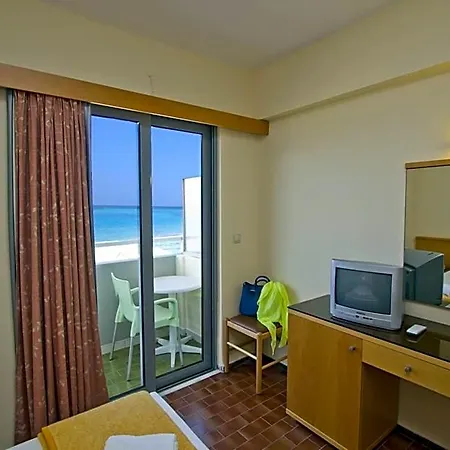 Nafsika Hotel 2*