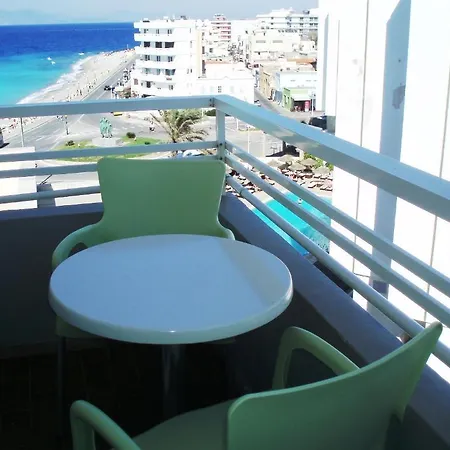 Nafsika Hotel 2*